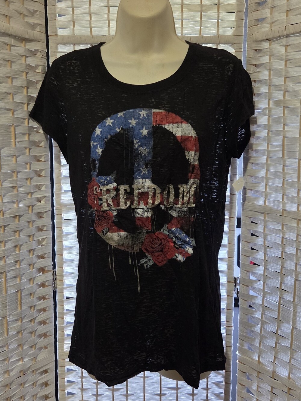 Women's Black Graphic 'Freedom' Tee with American Flag Peace Sign